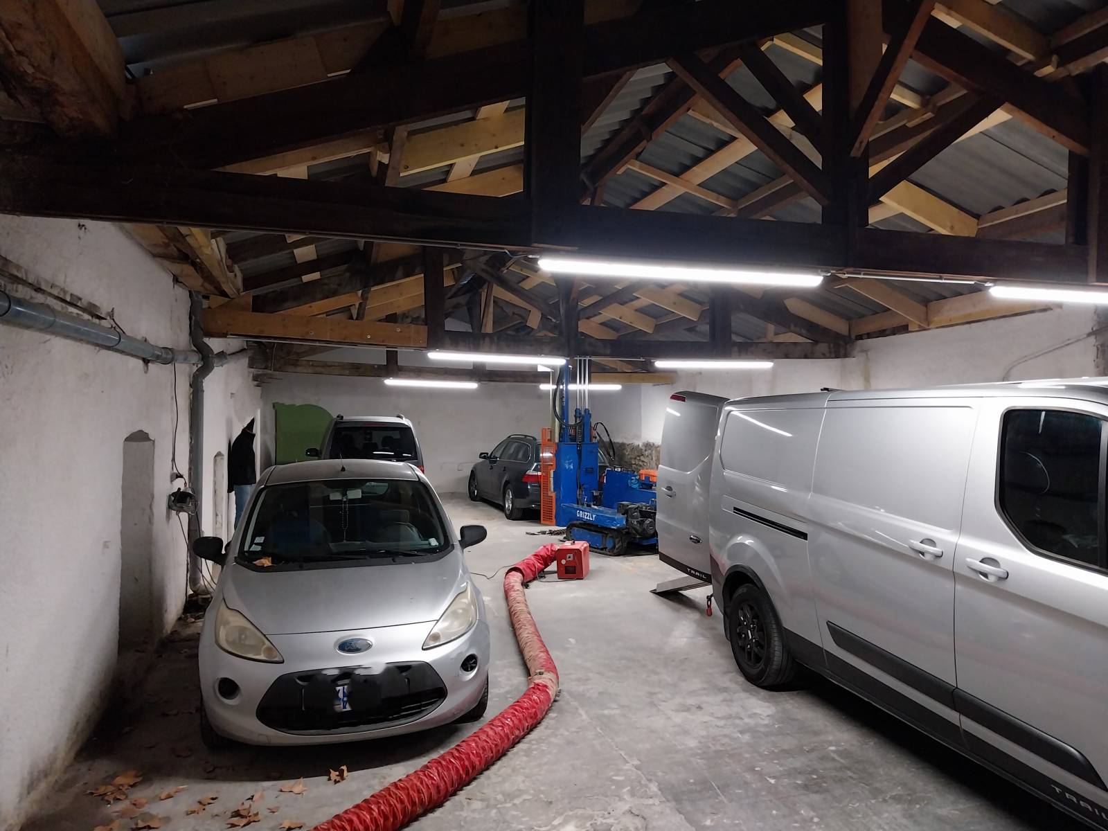 Sondages en Intérieur  avec Extracteur d'Air à Marseille 13