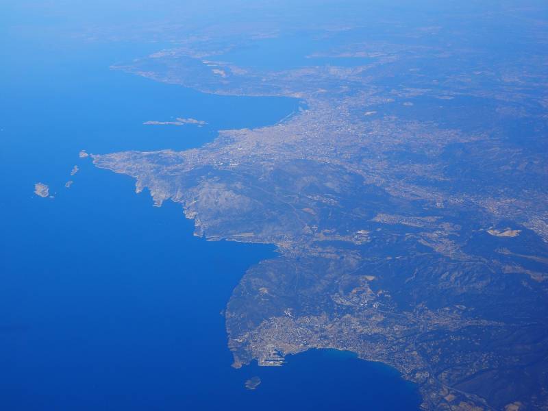 Comment choisir un bureau d'étude pour réaliser votre étude de sol G2 à Marseille